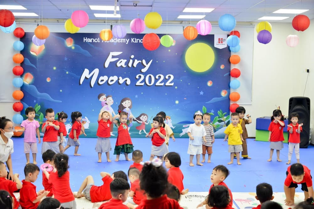 Fairy Moon - Hà Nội Academy