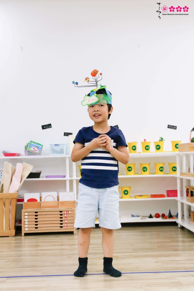 “Show and Tell”: Thế giới mới mẻ, thú vị qua lăng kính của trẻ thơ